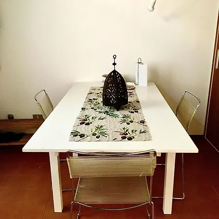 Apartment La Casa Nel Chiostro Tra E Monti *
